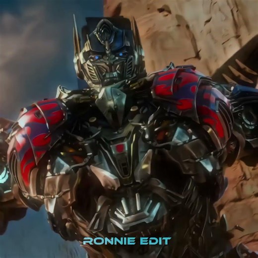 Optimus Prime vs Grimlock – Absolute Domination