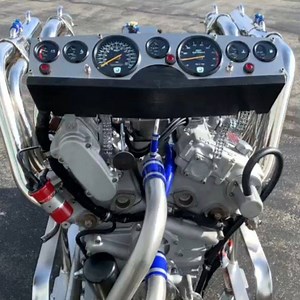 9 liter V12 Lamborghini Marine engine, 1 of 5 owned by a Lamborghini Club member. This member's 8 liter version was featured on Jay Leno's garage last year! #Lamborghini #lambo #bigblock #supercar #Lamborghinimarine #offshoreracing #700hp #luxurylife #jaylenosgarage #lamborghiniv12 #hp #lamborghiniindonesia #lamborghiniclubuk #lamborghiniclub #lamborghiniclubamerica #lamborghiniclubsouthafrica #lambonb | Lamborghini Club United States of America