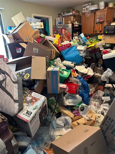 Sometimes clutter is not about mess. Sometimes it is about health, grief, stress, and life happening all at once. This Austin family had been carrying more than just belongings. Mental and physical health challenges made it hard to keep up, and the home slowly became overwhelming. Our team stepped in with compassion and zero judgment to help with clutter recovery and property restoration, giving them back something incredibly important: their space and their peace of mind. Everyone deserves to f