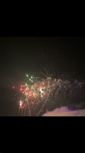 ✨ Firework Fun! ✨ Our little creators learned all about fireworks: how they sparkle, burst, and light up the sky! 🎆 They even made their own sparklers and firework displays using paint, glitter, and lots of imagination. 🎨💥 We loved watching their ideas explode into colour! Watch to see their masterpieces and all the magical moments. 🌟 #CreativeKids #FireworkArt #LittleExplorers #EarlyYearsFun #SparkleAndShine | Monkey Puzzle Day Nursery Solihull