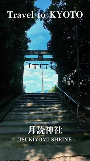 【夏×神社】鳥居から見える青空が最高すぎた💙☁️