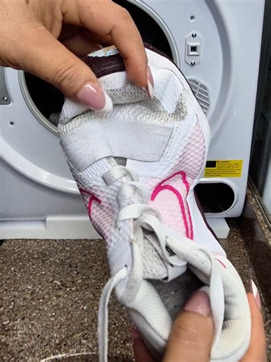 Foldable Adjustable Shoe Dryer for Effective Shoe Care