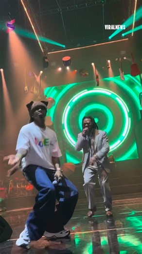 176K views · 11K reactions | The introduction of @lilkeshofficial was one of the best highlights of the night. 朗 Shoki by olamide and @lilkeshofficial will always lift your mood from 100-200. . #LondonWithBaddo #Soundcity #PoweredByMusic | Omotoso Cr Idris | Facebook