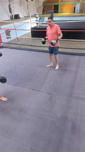 Instagram video by Adas Kick • Nov 17, 2025 at 4:36 AM