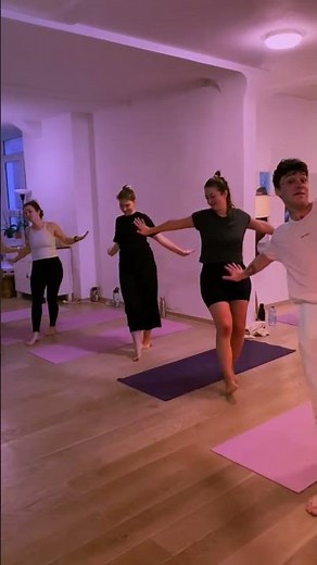 Yoga Dance Flow - Infinity