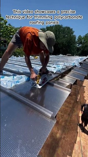 The Secret to Perfectly Straight Polycarbonate Cuts 🛠️✨ #Roofing #Construction #DIYProjects