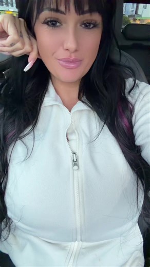 Nageln und Videovorbereitung: Ein stressfreier Mittwoch