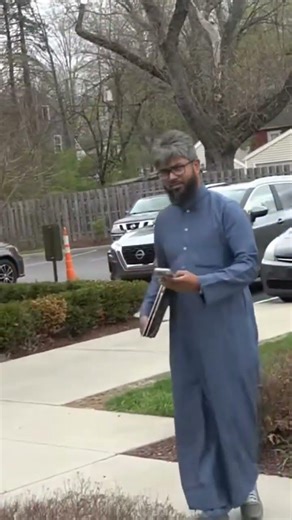 Mosque member asks why I am recording #kentohio #mosque #islamiccenter #1aaudits