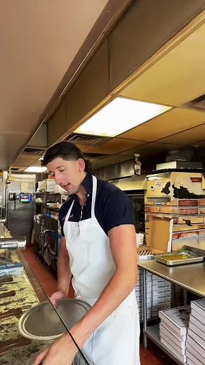 Sal's Pizza: Delicious Slices in Trenton, New Jersey