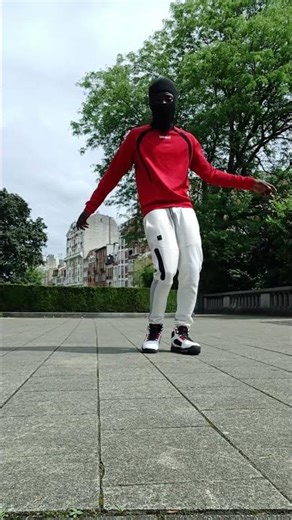 Commas dance challenge #ayrastarr #afrobeats #viral video#dance##ayrastarrtypebeat