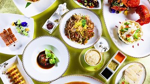 Receive the best offers so you can enjoy all of the poolside relaxation, luxurious room accommodations, dining treats and entertainment experiences. Your best vacation starts with Signature Savings. | Resorts World Las Vegas