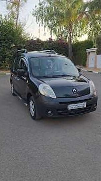 FOR SALE: 2011 Renault Kangoo, October, foreign assembly, diesel, in excellent condition, ready t...