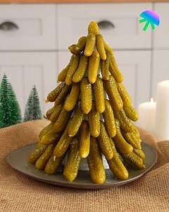 Pickle Christmas Tree 🎄 | Food Pop