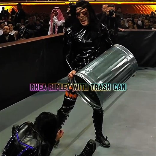 Other Wrestlers With Trash Can Vs Iyo Sky ☠️ #wwe #rhearipley #iyosky #jade #naomi #raquelrodriguez