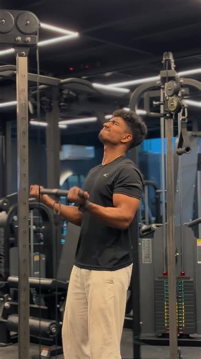 𝗔𝗷𝗺𝗮𝗹 𝗠𝗼𝗱𝗼𝘁𝗵𝗮𝘆𝗶𝗹 | 𝗠𝗶𝗻𝗱𝘀𝗲𝘁 & 𝗕𝗼𝗱𝘆 𝗧𝗿𝗮𝗻𝘀𝗳𝗼𝗿𝗺𝗮𝘁𝗶𝗼𝗻 𝗖𝗼𝗮𝗰𝗵 on Instagram: "“Your rest time decides your results. 🕒 Train smart, not just hard.” Most people hit the gym with different goals — endurance, muscle growth, or raw strength — but few realize that rest time between sets changes everything. 💡 🏃‍♂️ Endurance: Keep your rest short (30 sec or less) to build stamina and conditioning. 💪 Hypertrophy: Take 60–90 sec to allow partial recovery and maximi