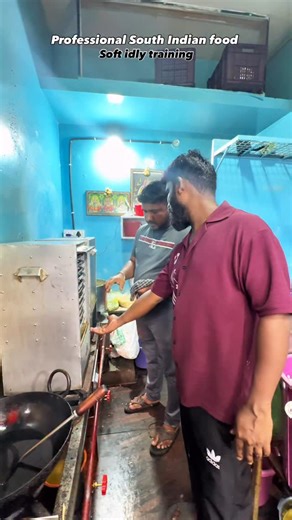 Rajasekar chinnasamy on Instagram: "Aspirants are welcome 🙏🏻 to my professional training session with me and I am happy to share my experience in this field 📈📈 Professional South Indian food training ( idly vada dosa ) Venue : AR Dosacamp | AR Tiffen cafe in Bangalore ( check in Google ) #bangalore #rajasekarallwin #food #shorts #shortsviral #instagrowth #trending"