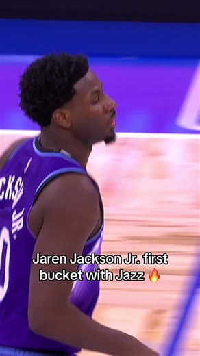 Jaren Jackson Jr. Scores First Bucket with Jazz