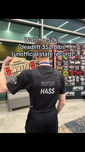 Finally redeemed myself on 350. Strongest 52kg lifter in Wisconsin unofficially breaks the usapl state record deadlift. #powerlifting #deadlift #strength #weightlifting #lifting @gavinlifter @Mason Mays Powetlifting @Evan