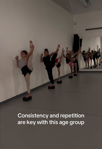 Come train with our Mini and Junior dancers! Heres a look inside what we have been focusing on with them lately! We are constantly teaching them about muscle memory and consistency! One of our main goals with our younger dancers is to instill not just a love for dance, but a love for training in them! We are so proud of them already and can’t wait to watch them grow this season! #dancedrills #minidancers #dancestretches #dancetraining #legextension #tucsondance
