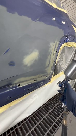 The base coat gun you NEED. Watch @slv_car_refinisher smoothly lay down this beautiful blue with his H-V8. 📌 SHOP NOW: fujisprayauto.com/h-v8/ | Fuji Spray Auto