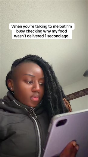 I’m uninterested until my food gets here😭 #fyp #natashanawiri