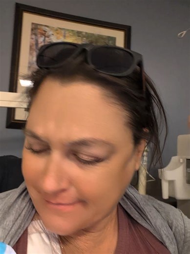 You can AND you will be the incredible human being we all know you can be! Grace people with that laugh, let that smile shine and just be amazing. #affirmations #dialysis #happymonday #goodvibes #smile