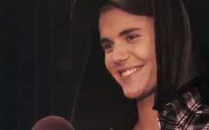 【贾斯汀比伯】颜粉福利！专治不开心的JustinBieber微笑合辑