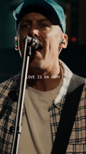 Take a moment today to lift up the name of Jesus! | Jesus Culture