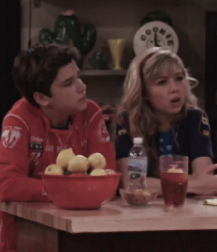 The Cutest Duo: Sam and Freddie from iCarly