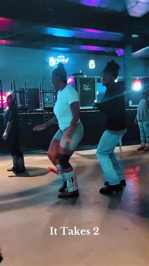 When it comes to my sissy Talicia Brown she gonna step when it comes to a flash 📸 Jacob Brown look at us😮‍💨 WE DEFINITELY CUT UP ON “IT TAKES 2” Shelton D Richardson u did ur big ☝🏽 with this track here💪🏾 Vanity 612 and 612 steppers we on to something GREATTTTT 😊 #MzFreeStylez #letsStep Highlight ⊕ @highlight #AintNoHalfStepping #Vanity612Steppers