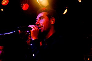 Serj Tankian Announces New EP Perplex Cities for Oct 2022 Release and Shares New Song “Pop Imperialism” Via Augmented Reality App -