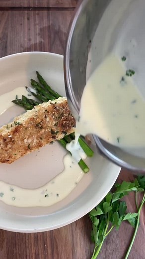 Macadamia Crusted Halibut with Lemon Cream Sauce