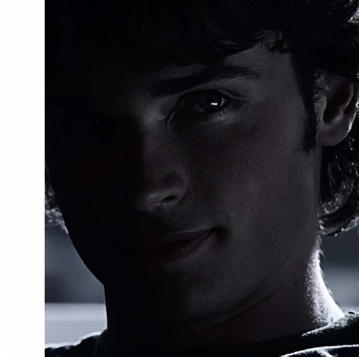 Understanding Red Kryptonite's Effects on Clark Kent