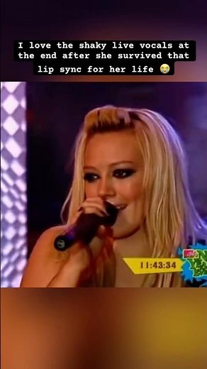 Hilary Duff trying to keep it together while her track skips during a lip sync #hilaryduff #hilary