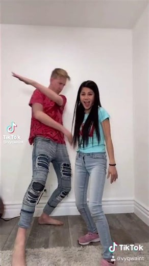 cwc VQ spyninja dancing together