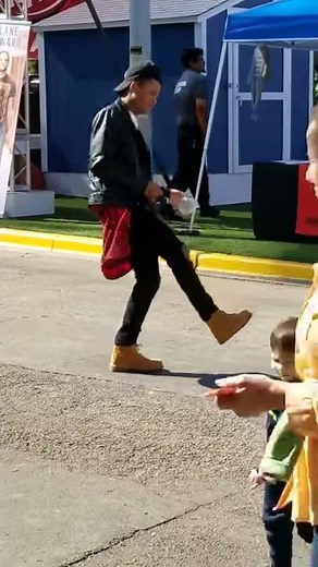 How Black People Two-Step