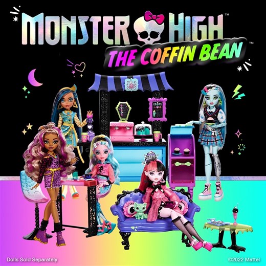 Need a jolt of energy? ⚡️ Join the ghouls for a scary cute after school clawfee at the most haunted spot in town, the Coffin Bean! The treats are dreadfully delightful and the eek-spresso shots are screamin'. Get yours today to see what the ghoul kids are up to. #MonsterHigh #CoffinBean #Draculaura #FrankieStein #ClawdeenWolf #CleodeNile #LagoonaBlue | Monster High