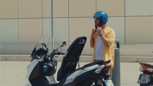 Click Ride by Cooltra – Rent your e-moped 100% independently and skip the lines. | Cooltra