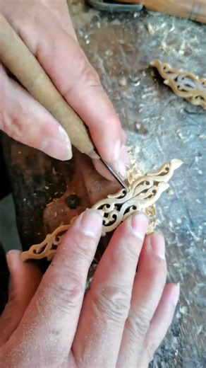 Uncover Timeless Skills: Daily Tips & Tricks for Traditional Craftsmanship