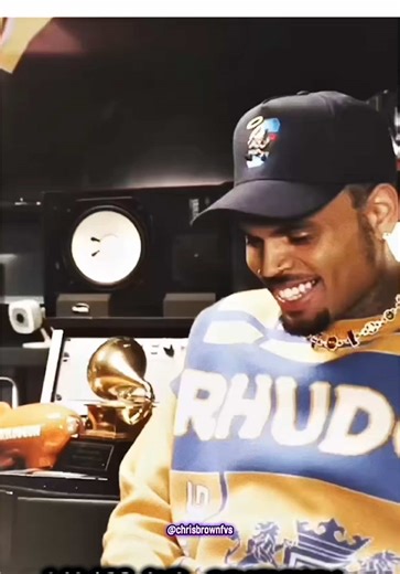 Chris Brown edits #edit #chrisbrown #chrisbrownofficial #creatorsearchinsights #fyp