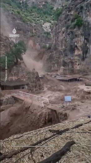 Flash floods surge through Morocco’s Atlas Mountains | AJ #shorts