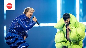 Käärijä ja Baby Lasagna villitsivät viisuareenan – katso kuvat show'sta!