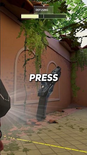 How To Not Make Sound When Defusing #valorant #valoranttips #val #shorts #gaming