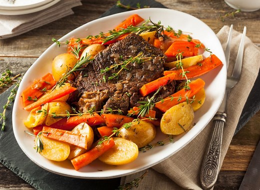 8 Restaurant Chains That Serve the Best Pot Roast