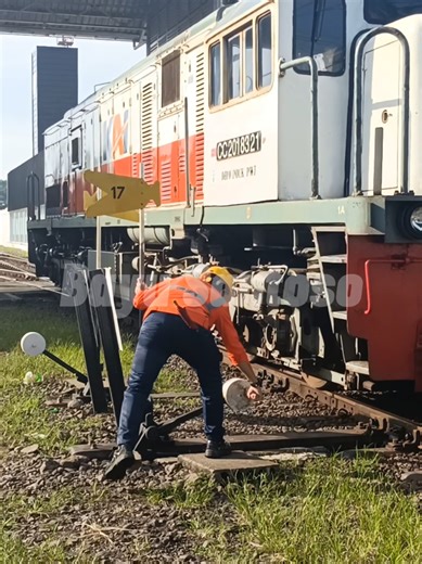 Exploring Manual Turnouts in Indonesian Railways