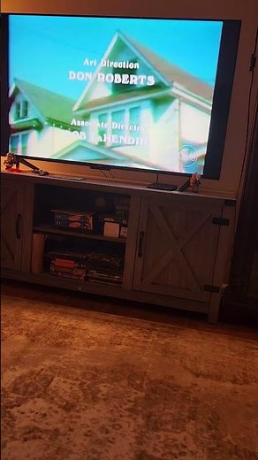 all in the family ending credits, On catchy comedy