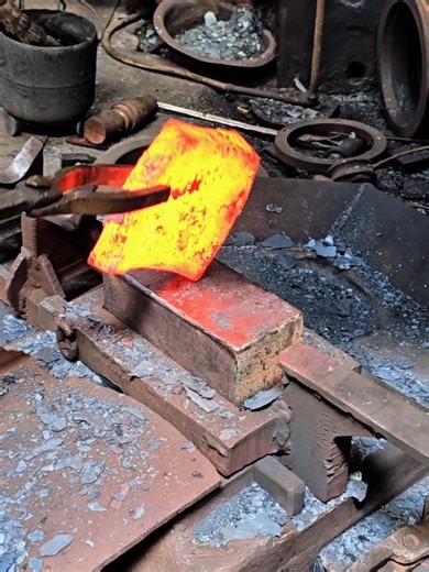 Inside the Forging Factory: Exceptional Craftsmanship & Teamwork