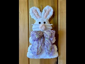 A Dollar Tree Bunny Wreath Tutorial