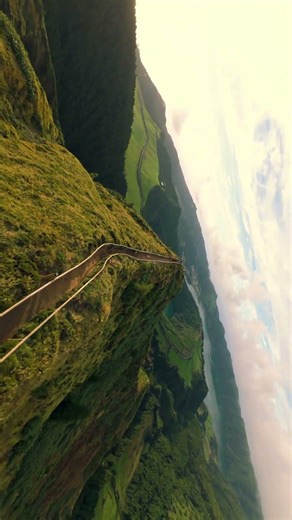 ‪@iflightfpv‬ Nazgul DC5 ECO full send in the Azores island | #Peliproduct ‪@PelicanProductsInc‬