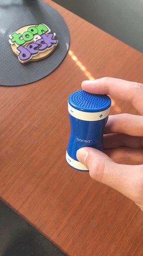 684K views · 6K reactions | Retro Music Player #sansa #mp3player #retro #musicplayer | ToonDesk | Facebook